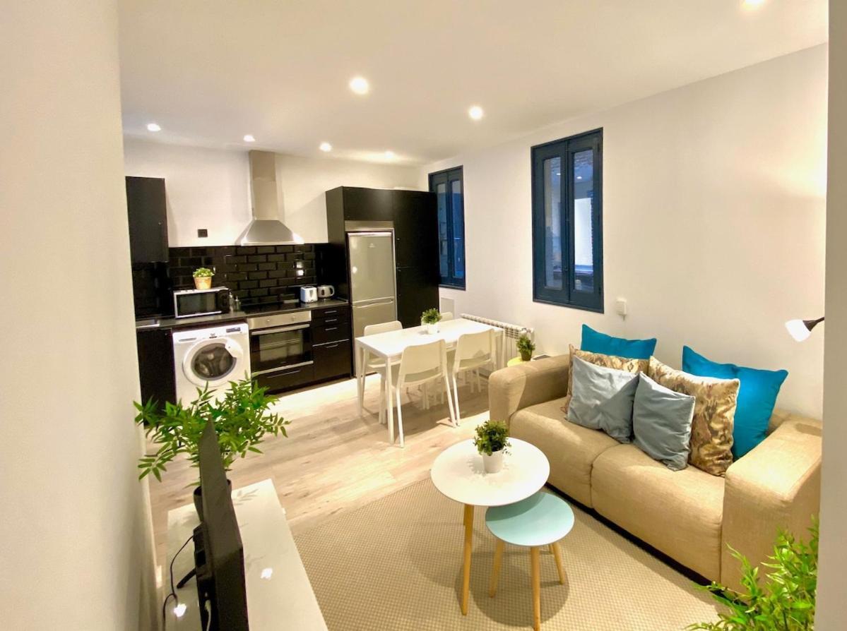 Encantador Apartamento Atocha Madrid Exterior foto