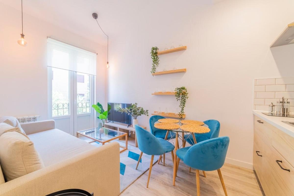 Encantador Apartamento Atocha Madrid Exterior foto